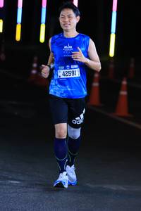 BIB: 202, 42591
                            <button type="button" onclick="openModal(19982196)" class="btn btn-primary btn-sm float-right btn-popup" data-toggle="modal" data-target=".modal-high-quality">
                        <i class="fas fa-shopping-cart"></i> Add to Cart
                    </button>
                                            <button type="button" onclick="isThisMe(19982196, true)" class="btn btn-success btn-sm float-right btn-popup btn-isme hidden" data-toggle="tooltip" data-placement="bottom" title="นี่คือรูปของคุณใช่ไหม คลิกที่นี่เพื่อเอาเข้าอัลบั้ม">
                        <i class="fas fa-plus"></i> Add to album
                    </button>
                    <button type="button" onclick="isThisMe(19982196, false)" class="btn btn-warning btn-sm float-right btn-popup btn-isnotme hidden">
                        <i class="fas fa-ban"></i> Remove from album
                    </button>