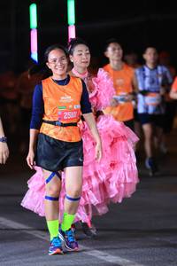 BIB: 25101
                            <button type="button" onclick="openModal(20118990)" class="btn btn-primary btn-sm float-right btn-popup" data-toggle="modal" data-target=".modal-high-quality">
                        <i class="fas fa-shopping-cart"></i> Add to Cart
                    </button>
                                            <button type="button" onclick="isThisMe(20118990, true)" class="btn btn-success btn-sm float-right btn-popup btn-isme hidden" data-toggle="tooltip" data-placement="bottom" title="นี่คือรูปของคุณใช่ไหม คลิกที่นี่เพื่อเอาเข้าอัลบั้ม">
                        <i class="fas fa-plus"></i> Add to album
                    </button>
                    <button type="button" onclick="isThisMe(20118990, false)" class="btn btn-warning btn-sm float-right btn-popup btn-isnotme hidden">
                        <i class="fas fa-ban"></i> Remove from album
                    </button>