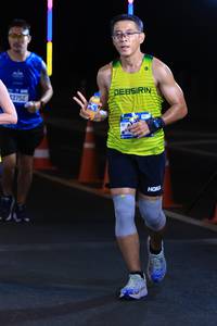 BIB: 13752
                            <button type="button" onclick="openModal(19987341)" class="btn btn-primary btn-sm float-right btn-popup" data-toggle="modal" data-target=".modal-high-quality">
                        <i class="fas fa-shopping-cart"></i> Add to Cart
                    </button>
                                            <button type="button" onclick="isThisMe(19987341, true)" class="btn btn-success btn-sm float-right btn-popup btn-isme hidden" data-toggle="tooltip" data-placement="bottom" title="นี่คือรูปของคุณใช่ไหม คลิกที่นี่เพื่อเอาเข้าอัลบั้ม">
                        <i class="fas fa-plus"></i> Add to album
                    </button>
                    <button type="button" onclick="isThisMe(19987341, false)" class="btn btn-warning btn-sm float-right btn-popup btn-isnotme hidden">
                        <i class="fas fa-ban"></i> Remove from album
                    </button>