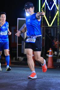 BIB: 41479, 1721, 40923
                            <button type="button" onclick="openModal(19980743)" class="btn btn-primary btn-sm float-right btn-popup" data-toggle="modal" data-target=".modal-high-quality">
                        <i class="fas fa-shopping-cart"></i> Add to Cart
                    </button>
                                            <button type="button" onclick="isThisMe(19980743, true)" class="btn btn-success btn-sm float-right btn-popup btn-isme hidden" data-toggle="tooltip" data-placement="bottom" title="นี่คือรูปของคุณใช่ไหม คลิกที่นี่เพื่อเอาเข้าอัลบั้ม">
                        <i class="fas fa-plus"></i> Add to album
                    </button>
                    <button type="button" onclick="isThisMe(19980743, false)" class="btn btn-warning btn-sm float-right btn-popup btn-isnotme hidden">
                        <i class="fas fa-ban"></i> Remove from album
                    </button>