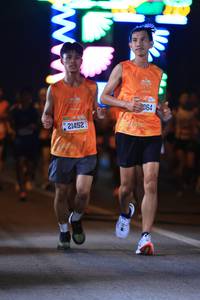 BIB: 064, 29012
                            <button type="button" onclick="openModal(20084546)" class="btn btn-primary btn-sm float-right btn-popup" data-toggle="modal" data-target=".modal-high-quality">
                        <i class="fas fa-shopping-cart"></i> Add to Cart
                    </button>
                                            <button type="button" onclick="isThisMe(20084546, true)" class="btn btn-success btn-sm float-right btn-popup btn-isme hidden" data-toggle="tooltip" data-placement="bottom" title="นี่คือรูปของคุณใช่ไหม คลิกที่นี่เพื่อเอาเข้าอัลบั้ม">
                        <i class="fas fa-plus"></i> Add to album
                    </button>
                    <button type="button" onclick="isThisMe(20084546, false)" class="btn btn-warning btn-sm float-right btn-popup btn-isnotme hidden">
                        <i class="fas fa-ban"></i> Remove from album
                    </button>
