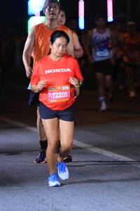 BIB: 72209
                            <button type="button" onclick="openModal(20145101)" class="btn btn-primary btn-sm float-right btn-popup" data-toggle="modal" data-target=".modal-high-quality">
                        <i class="fas fa-shopping-cart"></i> Add to Cart
                    </button>
                                            <button type="button" onclick="isThisMe(20145101, true)" class="btn btn-success btn-sm float-right btn-popup btn-isme hidden" data-toggle="tooltip" data-placement="bottom" title="นี่คือรูปของคุณใช่ไหม คลิกที่นี่เพื่อเอาเข้าอัลบั้ม">
                        <i class="fas fa-plus"></i> Add to album
                    </button>
                    <button type="button" onclick="isThisMe(20145101, false)" class="btn btn-warning btn-sm float-right btn-popup btn-isnotme hidden">
                        <i class="fas fa-ban"></i> Remove from album
                    </button>