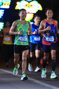 BIB: 41728, 41702, 41729, 100
                            <button type="button" onclick="openModal(20085012)" class="btn btn-primary btn-sm float-right btn-popup" data-toggle="modal" data-target=".modal-high-quality">
                        <i class="fas fa-shopping-cart"></i> Add to Cart
                    </button>
                                            <button type="button" onclick="isThisMe(20085012, true)" class="btn btn-success btn-sm float-right btn-popup btn-isme hidden" data-toggle="tooltip" data-placement="bottom" title="นี่คือรูปของคุณใช่ไหม คลิกที่นี่เพื่อเอาเข้าอัลบั้ม">
                        <i class="fas fa-plus"></i> Add to album
                    </button>
                    <button type="button" onclick="isThisMe(20085012, false)" class="btn btn-warning btn-sm float-right btn-popup btn-isnotme hidden">
                        <i class="fas fa-ban"></i> Remove from album
                    </button>