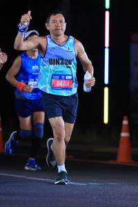 BIB: 330, 64414
                            <button type="button" onclick="openModal(19979552)" class="btn btn-primary btn-sm float-right btn-popup" data-toggle="modal" data-target=".modal-high-quality">
                        <i class="fas fa-shopping-cart"></i> Add to Cart
                    </button>
                                            <button type="button" onclick="isThisMe(19979552, true)" class="btn btn-success btn-sm float-right btn-popup btn-isme hidden" data-toggle="tooltip" data-placement="bottom" title="นี่คือรูปของคุณใช่ไหม คลิกที่นี่เพื่อเอาเข้าอัลบั้ม">
                        <i class="fas fa-plus"></i> Add to album
                    </button>
                    <button type="button" onclick="isThisMe(19979552, false)" class="btn btn-warning btn-sm float-right btn-popup btn-isnotme hidden">
                        <i class="fas fa-ban"></i> Remove from album
                    </button>