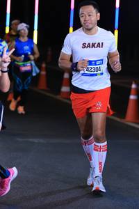 BIB: 42304
                            <button type="button" onclick="openModal(19985539)" class="btn btn-primary btn-sm float-right btn-popup" data-toggle="modal" data-target=".modal-high-quality">
                        <i class="fas fa-shopping-cart"></i> Add to Cart
                    </button>
                                            <button type="button" onclick="isThisMe(19985539, true)" class="btn btn-success btn-sm float-right btn-popup btn-isme hidden" data-toggle="tooltip" data-placement="bottom" title="นี่คือรูปของคุณใช่ไหม คลิกที่นี่เพื่อเอาเข้าอัลบั้ม">
                        <i class="fas fa-plus"></i> Add to album
                    </button>
                    <button type="button" onclick="isThisMe(19985539, false)" class="btn btn-warning btn-sm float-right btn-popup btn-isnotme hidden">
                        <i class="fas fa-ban"></i> Remove from album
                    </button>