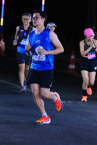 BIB: 104
                            <button type="button" onclick="openModal(19981584)" class="btn btn-primary btn-sm float-right btn-popup" data-toggle="modal" data-target=".modal-high-quality">
                        <i class="fas fa-shopping-cart"></i> Add to Cart
                    </button>
                                            <button type="button" onclick="isThisMe(19981584, true)" class="btn btn-success btn-sm float-right btn-popup btn-isme hidden" data-toggle="tooltip" data-placement="bottom" title="นี่คือรูปของคุณใช่ไหม คลิกที่นี่เพื่อเอาเข้าอัลบั้ม">
                        <i class="fas fa-plus"></i> Add to album
                    </button>
                    <button type="button" onclick="isThisMe(19981584, false)" class="btn btn-warning btn-sm float-right btn-popup btn-isnotme hidden">
                        <i class="fas fa-ban"></i> Remove from album
                    </button>