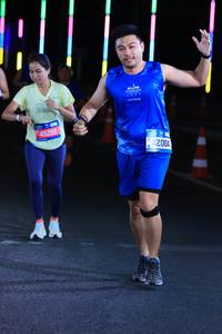 BIB: 45250, 42004
                            <button type="button" onclick="openModal(19985785)" class="btn btn-primary btn-sm float-right btn-popup" data-toggle="modal" data-target=".modal-high-quality">
                        <i class="fas fa-shopping-cart"></i> Add to Cart
                    </button>
                                            <button type="button" onclick="isThisMe(19985785, true)" class="btn btn-success btn-sm float-right btn-popup btn-isme hidden" data-toggle="tooltip" data-placement="bottom" title="นี่คือรูปของคุณใช่ไหม คลิกที่นี่เพื่อเอาเข้าอัลบั้ม">
                        <i class="fas fa-plus"></i> Add to album
                    </button>
                    <button type="button" onclick="isThisMe(19985785, false)" class="btn btn-warning btn-sm float-right btn-popup btn-isnotme hidden">
                        <i class="fas fa-ban"></i> Remove from album
                    </button>