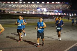 BIB: 856, 77426
                            <button type="button" onclick="openModal(20706039)" class="btn btn-primary btn-sm float-right btn-popup" data-toggle="modal" data-target=".modal-high-quality">
                        <i class="fas fa-shopping-cart"></i> Add to Cart
                    </button>
                                            <button type="button" onclick="isThisMe(20706039, true)" class="btn btn-success btn-sm float-right btn-popup btn-isme hidden" data-toggle="tooltip" data-placement="bottom" title="นี่คือรูปของคุณใช่ไหม คลิกที่นี่เพื่อเอาเข้าอัลบั้ม">
                        <i class="fas fa-plus"></i> Add to album
                    </button>
                    <button type="button" onclick="isThisMe(20706039, false)" class="btn btn-warning btn-sm float-right btn-popup btn-isnotme hidden">
                        <i class="fas fa-ban"></i> Remove from album
                    </button>