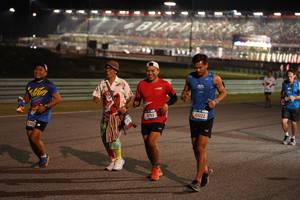 BIB: 222, 4753
                            <button type="button" onclick="openModal(20702992)" class="btn btn-primary btn-sm float-right btn-popup" data-toggle="modal" data-target=".modal-high-quality">
                        <i class="fas fa-shopping-cart"></i> Add to Cart
                    </button>
                                            <button type="button" onclick="isThisMe(20702992, true)" class="btn btn-success btn-sm float-right btn-popup btn-isme hidden" data-toggle="tooltip" data-placement="bottom" title="นี่คือรูปของคุณใช่ไหม คลิกที่นี่เพื่อเอาเข้าอัลบั้ม">
                        <i class="fas fa-plus"></i> Add to album
                    </button>
                    <button type="button" onclick="isThisMe(20702992, false)" class="btn btn-warning btn-sm float-right btn-popup btn-isnotme hidden">
                        <i class="fas fa-ban"></i> Remove from album
                    </button>