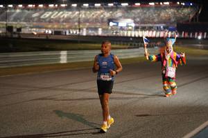 BIB: 4001
                            <button type="button" onclick="openModal(20717026)" class="btn btn-primary btn-sm float-right btn-popup" data-toggle="modal" data-target=".modal-high-quality">
                        <i class="fas fa-shopping-cart"></i> Add to Cart
                    </button>
                                            <button type="button" onclick="isThisMe(20717026, true)" class="btn btn-success btn-sm float-right btn-popup btn-isme hidden" data-toggle="tooltip" data-placement="bottom" title="นี่คือรูปของคุณใช่ไหม คลิกที่นี่เพื่อเอาเข้าอัลบั้ม">
                        <i class="fas fa-plus"></i> Add to album
                    </button>
                    <button type="button" onclick="isThisMe(20717026, false)" class="btn btn-warning btn-sm float-right btn-popup btn-isnotme hidden">
                        <i class="fas fa-ban"></i> Remove from album
                    </button>