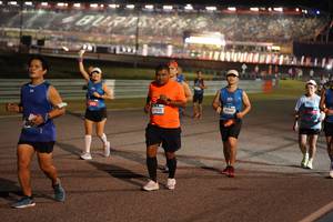 BIB: 900, 43905
                            <button type="button" onclick="openModal(20702235)" class="btn btn-primary btn-sm float-right btn-popup" data-toggle="modal" data-target=".modal-high-quality">
                        <i class="fas fa-shopping-cart"></i> Add to Cart
                    </button>
                                            <button type="button" onclick="isThisMe(20702235, true)" class="btn btn-success btn-sm float-right btn-popup btn-isme hidden" data-toggle="tooltip" data-placement="bottom" title="นี่คือรูปของคุณใช่ไหม คลิกที่นี่เพื่อเอาเข้าอัลบั้ม">
                        <i class="fas fa-plus"></i> Add to album
                    </button>
                    <button type="button" onclick="isThisMe(20702235, false)" class="btn btn-warning btn-sm float-right btn-popup btn-isnotme hidden">
                        <i class="fas fa-ban"></i> Remove from album
                    </button>