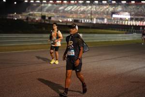 BIB: 43470
                            <button type="button" onclick="openModal(20714223)" class="btn btn-primary btn-sm float-right btn-popup" data-toggle="modal" data-target=".modal-high-quality">
                        <i class="fas fa-shopping-cart"></i> Add to Cart
                    </button>
                                            <button type="button" onclick="isThisMe(20714223, true)" class="btn btn-success btn-sm float-right btn-popup btn-isme hidden" data-toggle="tooltip" data-placement="bottom" title="นี่คือรูปของคุณใช่ไหม คลิกที่นี่เพื่อเอาเข้าอัลบั้ม">
                        <i class="fas fa-plus"></i> Add to album
                    </button>
                    <button type="button" onclick="isThisMe(20714223, false)" class="btn btn-warning btn-sm float-right btn-popup btn-isnotme hidden">
                        <i class="fas fa-ban"></i> Remove from album
                    </button>