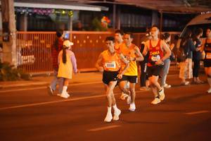 BIB: 20199, 41944
                            <button type="button" onclick="openModal(20907462)" class="btn btn-primary btn-sm float-right btn-popup" data-toggle="modal" data-target=".modal-high-quality">
                        <i class="fas fa-shopping-cart"></i> Add to Cart
                    </button>
                                            <button type="button" onclick="isThisMe(20907462, true)" class="btn btn-success btn-sm float-right btn-popup btn-isme hidden" data-toggle="tooltip" data-placement="bottom" title="นี่คือรูปของคุณใช่ไหม คลิกที่นี่เพื่อเอาเข้าอัลบั้ม">
                        <i class="fas fa-plus"></i> Add to album
                    </button>
                    <button type="button" onclick="isThisMe(20907462, false)" class="btn btn-warning btn-sm float-right btn-popup btn-isnotme hidden">
                        <i class="fas fa-ban"></i> Remove from album
                    </button>