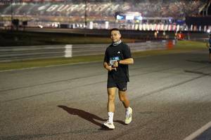 BIB: 
                            <button type="button" onclick="openModal(20725334)" class="btn btn-primary btn-sm float-right btn-popup" data-toggle="modal" data-target=".modal-high-quality">
                        <i class="fas fa-shopping-cart"></i> Add to Cart
                    </button>
                                            <button type="button" onclick="isThisMe(20725334, true)" class="btn btn-success btn-sm float-right btn-popup btn-isme hidden" data-toggle="tooltip" data-placement="bottom" title="นี่คือรูปของคุณใช่ไหม คลิกที่นี่เพื่อเอาเข้าอัลบั้ม">
                        <i class="fas fa-plus"></i> Add to album
                    </button>
                    <button type="button" onclick="isThisMe(20725334, false)" class="btn btn-warning btn-sm float-right btn-popup btn-isnotme hidden">
                        <i class="fas fa-ban"></i> Remove from album
                    </button>