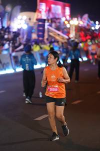 BIB: 200, 26599
                            <button type="button" onclick="openModal(21229451)" class="btn btn-primary btn-sm float-right btn-popup" data-toggle="modal" data-target=".modal-high-quality">
                        <i class="fas fa-shopping-cart"></i> Add to Cart
                    </button>
                                            <button type="button" onclick="isThisMe(21229451, true)" class="btn btn-success btn-sm float-right btn-popup btn-isme hidden" data-toggle="tooltip" data-placement="bottom" title="นี่คือรูปของคุณใช่ไหม คลิกที่นี่เพื่อเอาเข้าอัลบั้ม">
                        <i class="fas fa-plus"></i> Add to album
                    </button>
                    <button type="button" onclick="isThisMe(21229451, false)" class="btn btn-warning btn-sm float-right btn-popup btn-isnotme hidden">
                        <i class="fas fa-ban"></i> Remove from album
                    </button>
