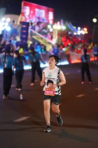 BIB: 27118
                            <button type="button" onclick="openModal(21228211)" class="btn btn-primary btn-sm float-right btn-popup" data-toggle="modal" data-target=".modal-high-quality">
                        <i class="fas fa-shopping-cart"></i> Add to Cart
                    </button>
                                            <button type="button" onclick="isThisMe(21228211, true)" class="btn btn-success btn-sm float-right btn-popup btn-isme hidden" data-toggle="tooltip" data-placement="bottom" title="นี่คือรูปของคุณใช่ไหม คลิกที่นี่เพื่อเอาเข้าอัลบั้ม">
                        <i class="fas fa-plus"></i> Add to album
                    </button>
                    <button type="button" onclick="isThisMe(21228211, false)" class="btn btn-warning btn-sm float-right btn-popup btn-isnotme hidden">
                        <i class="fas fa-ban"></i> Remove from album
                    </button>
