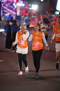 BIB: 24698, 24717, 209
                            <button type="button" onclick="openModal(21226933)" class="btn btn-primary btn-sm float-right btn-popup" data-toggle="modal" data-target=".modal-high-quality">
                        <i class="fas fa-shopping-cart"></i> Add to Cart
                    </button>
                                            <button type="button" onclick="isThisMe(21226933, true)" class="btn btn-success btn-sm float-right btn-popup btn-isme hidden" data-toggle="tooltip" data-placement="bottom" title="นี่คือรูปของคุณใช่ไหม คลิกที่นี่เพื่อเอาเข้าอัลบั้ม">
                        <i class="fas fa-plus"></i> Add to album
                    </button>
                    <button type="button" onclick="isThisMe(21226933, false)" class="btn btn-warning btn-sm float-right btn-popup btn-isnotme hidden">
                        <i class="fas fa-ban"></i> Remove from album
                    </button>