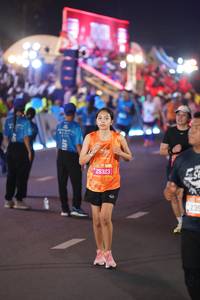 BIB: 25323, 239
                            <button type="button" onclick="openModal(21222377)" class="btn btn-primary btn-sm float-right btn-popup" data-toggle="modal" data-target=".modal-high-quality">
                        <i class="fas fa-shopping-cart"></i> Add to Cart
                    </button>
                                            <button type="button" onclick="isThisMe(21222377, true)" class="btn btn-success btn-sm float-right btn-popup btn-isme hidden" data-toggle="tooltip" data-placement="bottom" title="นี่คือรูปของคุณใช่ไหม คลิกที่นี่เพื่อเอาเข้าอัลบั้ม">
                        <i class="fas fa-plus"></i> Add to album
                    </button>
                    <button type="button" onclick="isThisMe(21222377, false)" class="btn btn-warning btn-sm float-right btn-popup btn-isnotme hidden">
                        <i class="fas fa-ban"></i> Remove from album
                    </button>
