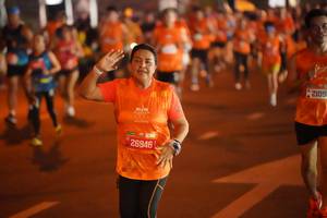 BIB: 190, 26946, 16012
                            <button type="button" onclick="openModal(21091791)" class="btn btn-primary btn-sm float-right btn-popup" data-toggle="modal" data-target=".modal-high-quality">
                        <i class="fas fa-shopping-cart"></i> Add to Cart
                    </button>
                                            <button type="button" onclick="isThisMe(21091791, true)" class="btn btn-success btn-sm float-right btn-popup btn-isme hidden" data-toggle="tooltip" data-placement="bottom" title="นี่คือรูปของคุณใช่ไหม คลิกที่นี่เพื่อเอาเข้าอัลบั้ม">
                        <i class="fas fa-plus"></i> Add to album
                    </button>
                    <button type="button" onclick="isThisMe(21091791, false)" class="btn btn-warning btn-sm float-right btn-popup btn-isnotme hidden">
                        <i class="fas fa-ban"></i> Remove from album
                    </button>
