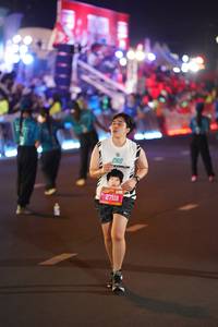 BIB: 27118
                            <button type="button" onclick="openModal(21228226)" class="btn btn-primary btn-sm float-right btn-popup" data-toggle="modal" data-target=".modal-high-quality">
                        <i class="fas fa-shopping-cart"></i> Add to Cart
                    </button>
                                            <button type="button" onclick="isThisMe(21228226, true)" class="btn btn-success btn-sm float-right btn-popup btn-isme hidden" data-toggle="tooltip" data-placement="bottom" title="นี่คือรูปของคุณใช่ไหม คลิกที่นี่เพื่อเอาเข้าอัลบั้ม">
                        <i class="fas fa-plus"></i> Add to album
                    </button>
                    <button type="button" onclick="isThisMe(21228226, false)" class="btn btn-warning btn-sm float-right btn-popup btn-isnotme hidden">
                        <i class="fas fa-ban"></i> Remove from album
                    </button>