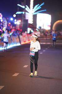 BIB: 45152
                            <button type="button" onclick="openModal(21238998)" class="btn btn-primary btn-sm float-right btn-popup" data-toggle="modal" data-target=".modal-high-quality">
                        <i class="fas fa-shopping-cart"></i> Add to Cart
                    </button>
                                            <button type="button" onclick="isThisMe(21238998, true)" class="btn btn-success btn-sm float-right btn-popup btn-isme hidden" data-toggle="tooltip" data-placement="bottom" title="นี่คือรูปของคุณใช่ไหม คลิกที่นี่เพื่อเอาเข้าอัลบั้ม">
                        <i class="fas fa-plus"></i> Add to album
                    </button>
                    <button type="button" onclick="isThisMe(21238998, false)" class="btn btn-warning btn-sm float-right btn-popup btn-isnotme hidden">
                        <i class="fas fa-ban"></i> Remove from album
                    </button>