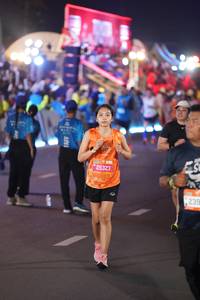 BIB: 239, 25323, 127
                            <button type="button" onclick="openModal(21222389)" class="btn btn-primary btn-sm float-right btn-popup" data-toggle="modal" data-target=".modal-high-quality">
                        <i class="fas fa-shopping-cart"></i> Add to Cart
                    </button>
                                            <button type="button" onclick="isThisMe(21222389, true)" class="btn btn-success btn-sm float-right btn-popup btn-isme hidden" data-toggle="tooltip" data-placement="bottom" title="นี่คือรูปของคุณใช่ไหม คลิกที่นี่เพื่อเอาเข้าอัลบั้ม">
                        <i class="fas fa-plus"></i> Add to album
                    </button>
                    <button type="button" onclick="isThisMe(21222389, false)" class="btn btn-warning btn-sm float-right btn-popup btn-isnotme hidden">
                        <i class="fas fa-ban"></i> Remove from album
                    </button>