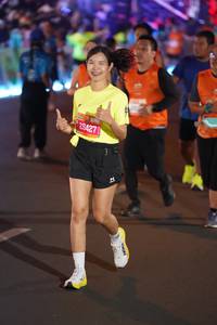 BIB: 254271
                            <button type="button" onclick="openModal(21230367)" class="btn btn-primary btn-sm float-right btn-popup" data-toggle="modal" data-target=".modal-high-quality">
                        <i class="fas fa-shopping-cart"></i> Add to Cart
                    </button>
                                            <button type="button" onclick="isThisMe(21230367, true)" class="btn btn-success btn-sm float-right btn-popup btn-isme hidden" data-toggle="tooltip" data-placement="bottom" title="นี่คือรูปของคุณใช่ไหม คลิกที่นี่เพื่อเอาเข้าอัลบั้ม">
                        <i class="fas fa-plus"></i> Add to album
                    </button>
                    <button type="button" onclick="isThisMe(21230367, false)" class="btn btn-warning btn-sm float-right btn-popup btn-isnotme hidden">
                        <i class="fas fa-ban"></i> Remove from album
                    </button>