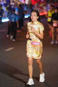 BIB: 24840
                            <button type="button" onclick="openModal(21219052)" class="btn btn-primary btn-sm float-right btn-popup" data-toggle="modal" data-target=".modal-high-quality">
                        <i class="fas fa-shopping-cart"></i> Add to Cart
                    </button>
                                            <button type="button" onclick="isThisMe(21219052, true)" class="btn btn-success btn-sm float-right btn-popup btn-isme hidden" data-toggle="tooltip" data-placement="bottom" title="นี่คือรูปของคุณใช่ไหม คลิกที่นี่เพื่อเอาเข้าอัลบั้ม">
                        <i class="fas fa-plus"></i> Add to album
                    </button>
                    <button type="button" onclick="isThisMe(21219052, false)" class="btn btn-warning btn-sm float-right btn-popup btn-isnotme hidden">
                        <i class="fas fa-ban"></i> Remove from album
                    </button>