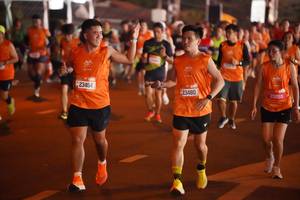 BIB: 23464, 23480, 25055
                            <button type="button" onclick="openModal(21090296)" class="btn btn-primary btn-sm float-right btn-popup" data-toggle="modal" data-target=".modal-high-quality">
                        <i class="fas fa-shopping-cart"></i> Add to Cart
                    </button>
                                            <button type="button" onclick="isThisMe(21090296, true)" class="btn btn-success btn-sm float-right btn-popup btn-isme hidden" data-toggle="tooltip" data-placement="bottom" title="นี่คือรูปของคุณใช่ไหม คลิกที่นี่เพื่อเอาเข้าอัลบั้ม">
                        <i class="fas fa-plus"></i> Add to album
                    </button>
                    <button type="button" onclick="isThisMe(21090296, false)" class="btn btn-warning btn-sm float-right btn-popup btn-isnotme hidden">
                        <i class="fas fa-ban"></i> Remove from album
                    </button>