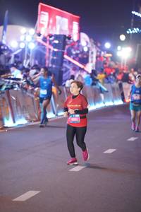 BIB: 45811
                            <button type="button" onclick="openModal(21236923)" class="btn btn-primary btn-sm float-right btn-popup" data-toggle="modal" data-target=".modal-high-quality">
                        <i class="fas fa-shopping-cart"></i> Add to Cart
                    </button>
                                            <button type="button" onclick="isThisMe(21236923, true)" class="btn btn-success btn-sm float-right btn-popup btn-isme hidden" data-toggle="tooltip" data-placement="bottom" title="นี่คือรูปของคุณใช่ไหม คลิกที่นี่เพื่อเอาเข้าอัลบั้ม">
                        <i class="fas fa-plus"></i> Add to album
                    </button>
                    <button type="button" onclick="isThisMe(21236923, false)" class="btn btn-warning btn-sm float-right btn-popup btn-isnotme hidden">
                        <i class="fas fa-ban"></i> Remove from album
                    </button>