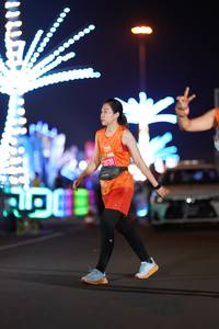 BIB: 5570
                            <button type="button" onclick="openModal(21332879)" class="btn btn-primary btn-sm float-right btn-popup" data-toggle="modal" data-target=".modal-high-quality">
                        <i class="fas fa-shopping-cart"></i> Add to Cart
                    </button>
                                            <button type="button" onclick="isThisMe(21332879, true)" class="btn btn-success btn-sm float-right btn-popup btn-isme hidden" data-toggle="tooltip" data-placement="bottom" title="นี่คือรูปของคุณใช่ไหม คลิกที่นี่เพื่อเอาเข้าอัลบั้ม">
                        <i class="fas fa-plus"></i> Add to album
                    </button>
                    <button type="button" onclick="isThisMe(21332879, false)" class="btn btn-warning btn-sm float-right btn-popup btn-isnotme hidden">
                        <i class="fas fa-ban"></i> Remove from album
                    </button>