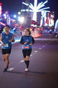 BIB: 3543, 45919
                            <button type="button" onclick="openModal(21260869)" class="btn btn-primary btn-sm float-right btn-popup" data-toggle="modal" data-target=".modal-high-quality">
                        <i class="fas fa-shopping-cart"></i> Add to Cart
                    </button>
                                            <button type="button" onclick="isThisMe(21260869, true)" class="btn btn-success btn-sm float-right btn-popup btn-isme hidden" data-toggle="tooltip" data-placement="bottom" title="นี่คือรูปของคุณใช่ไหม คลิกที่นี่เพื่อเอาเข้าอัลบั้ม">
                        <i class="fas fa-plus"></i> Add to album
                    </button>
                    <button type="button" onclick="isThisMe(21260869, false)" class="btn btn-warning btn-sm float-right btn-popup btn-isnotme hidden">
                        <i class="fas fa-ban"></i> Remove from album
                    </button>