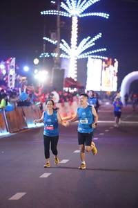 BIB: 8800, 41048
                            <button type="button" onclick="openModal(21260942)" class="btn btn-primary btn-sm float-right btn-popup" data-toggle="modal" data-target=".modal-high-quality">
                        <i class="fas fa-shopping-cart"></i> Add to Cart
                    </button>
                                            <button type="button" onclick="isThisMe(21260942, true)" class="btn btn-success btn-sm float-right btn-popup btn-isme hidden" data-toggle="tooltip" data-placement="bottom" title="นี่คือรูปของคุณใช่ไหม คลิกที่นี่เพื่อเอาเข้าอัลบั้ม">
                        <i class="fas fa-plus"></i> Add to album
                    </button>
                    <button type="button" onclick="isThisMe(21260942, false)" class="btn btn-warning btn-sm float-right btn-popup btn-isnotme hidden">
                        <i class="fas fa-ban"></i> Remove from album
                    </button>