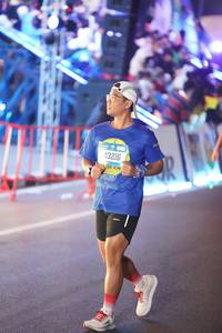 BIB: 43216, 195
                            <button type="button" onclick="openModal(21259173)" class="btn btn-primary btn-sm float-right btn-popup" data-toggle="modal" data-target=".modal-high-quality">
                        <i class="fas fa-shopping-cart"></i> Add to Cart
                    </button>
                                            <button type="button" onclick="isThisMe(21259173, true)" class="btn btn-success btn-sm float-right btn-popup btn-isme hidden" data-toggle="tooltip" data-placement="bottom" title="นี่คือรูปของคุณใช่ไหม คลิกที่นี่เพื่อเอาเข้าอัลบั้ม">
                        <i class="fas fa-plus"></i> Add to album
                    </button>
                    <button type="button" onclick="isThisMe(21259173, false)" class="btn btn-warning btn-sm float-right btn-popup btn-isnotme hidden">
                        <i class="fas fa-ban"></i> Remove from album
                    </button>