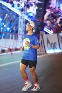 BIB: 42195, 421
                            <button type="button" onclick="openModal(21259201)" class="btn btn-primary btn-sm float-right btn-popup" data-toggle="modal" data-target=".modal-high-quality">
                        <i class="fas fa-shopping-cart"></i> Add to Cart
                    </button>
                                            <button type="button" onclick="isThisMe(21259201, true)" class="btn btn-success btn-sm float-right btn-popup btn-isme hidden" data-toggle="tooltip" data-placement="bottom" title="นี่คือรูปของคุณใช่ไหม คลิกที่นี่เพื่อเอาเข้าอัลบั้ม">
                        <i class="fas fa-plus"></i> Add to album
                    </button>
                    <button type="button" onclick="isThisMe(21259201, false)" class="btn btn-warning btn-sm float-right btn-popup btn-isnotme hidden">
                        <i class="fas fa-ban"></i> Remove from album
                    </button>