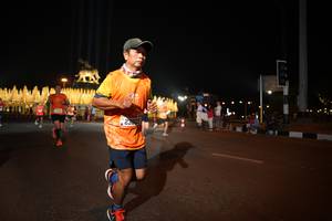 BIB: 23623
                            <button type="button" onclick="openModal(19698859)" class="btn btn-primary btn-sm float-right btn-popup" data-toggle="modal" data-target=".modal-high-quality">
                        <i class="fas fa-shopping-cart"></i> Add to Cart
                    </button>
                                            <button type="button" onclick="isThisMe(19698859, true)" class="btn btn-success btn-sm float-right btn-popup btn-isme hidden" data-toggle="tooltip" data-placement="bottom" title="นี่คือรูปของคุณใช่ไหม คลิกที่นี่เพื่อเอาเข้าอัลบั้ม">
                        <i class="fas fa-plus"></i> Add to album
                    </button>
                    <button type="button" onclick="isThisMe(19698859, false)" class="btn btn-warning btn-sm float-right btn-popup btn-isnotme hidden">
                        <i class="fas fa-ban"></i> Remove from album
                    </button>