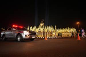 BIB: 
                            <button type="button" onclick="openModal(19991489)" class="btn btn-primary btn-sm float-right btn-popup" data-toggle="modal" data-target=".modal-high-quality">
                        <i class="fas fa-shopping-cart"></i> Add to Cart
                    </button>
                                            <button type="button" onclick="isThisMe(19991489, true)" class="btn btn-success btn-sm float-right btn-popup btn-isme hidden" data-toggle="tooltip" data-placement="bottom" title="นี่คือรูปของคุณใช่ไหม คลิกที่นี่เพื่อเอาเข้าอัลบั้ม">
                        <i class="fas fa-plus"></i> Add to album
                    </button>
                    <button type="button" onclick="isThisMe(19991489, false)" class="btn btn-warning btn-sm float-right btn-popup btn-isnotme hidden">
                        <i class="fas fa-ban"></i> Remove from album
                    </button>