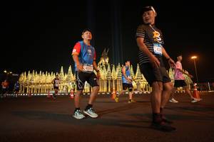 BIB: 43370
                            <button type="button" onclick="openModal(19988440)" class="btn btn-primary btn-sm float-right btn-popup" data-toggle="modal" data-target=".modal-high-quality">
                        <i class="fas fa-shopping-cart"></i> Add to Cart
                    </button>
                                            <button type="button" onclick="isThisMe(19988440, true)" class="btn btn-success btn-sm float-right btn-popup btn-isme hidden" data-toggle="tooltip" data-placement="bottom" title="นี่คือรูปของคุณใช่ไหม คลิกที่นี่เพื่อเอาเข้าอัลบั้ม">
                        <i class="fas fa-plus"></i> Add to album
                    </button>
                    <button type="button" onclick="isThisMe(19988440, false)" class="btn btn-warning btn-sm float-right btn-popup btn-isnotme hidden">
                        <i class="fas fa-ban"></i> Remove from album
                    </button>