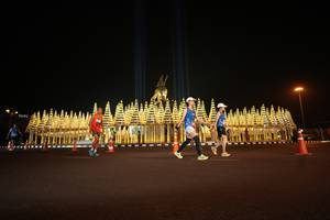 BIB: 4600
                            <button type="button" onclick="openModal(19981326)" class="btn btn-primary btn-sm float-right btn-popup" data-toggle="modal" data-target=".modal-high-quality">
                        <i class="fas fa-shopping-cart"></i> Add to Cart
                    </button>
                                            <button type="button" onclick="isThisMe(19981326, true)" class="btn btn-success btn-sm float-right btn-popup btn-isme hidden" data-toggle="tooltip" data-placement="bottom" title="นี่คือรูปของคุณใช่ไหม คลิกที่นี่เพื่อเอาเข้าอัลบั้ม">
                        <i class="fas fa-plus"></i> Add to album
                    </button>
                    <button type="button" onclick="isThisMe(19981326, false)" class="btn btn-warning btn-sm float-right btn-popup btn-isnotme hidden">
                        <i class="fas fa-ban"></i> Remove from album
                    </button>