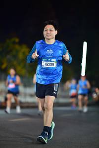 BIB: 7033, 42215
                            <button type="button" onclick="openModal(19862051)" class="btn btn-primary btn-sm float-right btn-popup" data-toggle="modal" data-target=".modal-high-quality">
                        <i class="fas fa-shopping-cart"></i> Add to Cart
                    </button>
                                            <button type="button" onclick="isThisMe(19862051, true)" class="btn btn-success btn-sm float-right btn-popup btn-isme hidden" data-toggle="tooltip" data-placement="bottom" title="นี่คือรูปของคุณใช่ไหม คลิกที่นี่เพื่อเอาเข้าอัลบั้ม">
                        <i class="fas fa-plus"></i> Add to album
                    </button>
                    <button type="button" onclick="isThisMe(19862051, false)" class="btn btn-warning btn-sm float-right btn-popup btn-isnotme hidden">
                        <i class="fas fa-ban"></i> Remove from album
                    </button>