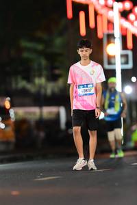 BIB: 1040, 40837
                            <button type="button" onclick="openModal(20518645)" class="btn btn-primary btn-sm float-right btn-popup" data-toggle="modal" data-target=".modal-high-quality">
                        <i class="fas fa-shopping-cart"></i> Add to Cart
                    </button>
                                            <button type="button" onclick="isThisMe(20518645, true)" class="btn btn-success btn-sm float-right btn-popup btn-isme hidden" data-toggle="tooltip" data-placement="bottom" title="นี่คือรูปของคุณใช่ไหม คลิกที่นี่เพื่อเอาเข้าอัลบั้ม">
                        <i class="fas fa-plus"></i> Add to album
                    </button>
                    <button type="button" onclick="isThisMe(20518645, false)" class="btn btn-warning btn-sm float-right btn-popup btn-isnotme hidden">
                        <i class="fas fa-ban"></i> Remove from album
                    </button>