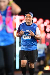 BIB: 202, 42327
                            <button type="button" onclick="openModal(20156278)" class="btn btn-primary btn-sm float-right btn-popup" data-toggle="modal" data-target=".modal-high-quality">
                        <i class="fas fa-shopping-cart"></i> Add to Cart
                    </button>
                                            <button type="button" onclick="isThisMe(20156278, true)" class="btn btn-success btn-sm float-right btn-popup btn-isme hidden" data-toggle="tooltip" data-placement="bottom" title="นี่คือรูปของคุณใช่ไหม คลิกที่นี่เพื่อเอาเข้าอัลบั้ม">
                        <i class="fas fa-plus"></i> Add to album
                    </button>
                    <button type="button" onclick="isThisMe(20156278, false)" class="btn btn-warning btn-sm float-right btn-popup btn-isnotme hidden">
                        <i class="fas fa-ban"></i> Remove from album
                    </button>