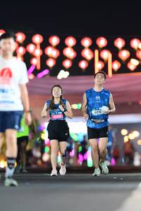 BIB: 45950, 44176
                            <button type="button" onclick="openModal(20428871)" class="btn btn-primary btn-sm float-right btn-popup" data-toggle="modal" data-target=".modal-high-quality">
                        <i class="fas fa-shopping-cart"></i> Add to Cart
                    </button>
                                            <button type="button" onclick="isThisMe(20428871, true)" class="btn btn-success btn-sm float-right btn-popup btn-isme hidden" data-toggle="tooltip" data-placement="bottom" title="นี่คือรูปของคุณใช่ไหม คลิกที่นี่เพื่อเอาเข้าอัลบั้ม">
                        <i class="fas fa-plus"></i> Add to album
                    </button>
                    <button type="button" onclick="isThisMe(20428871, false)" class="btn btn-warning btn-sm float-right btn-popup btn-isnotme hidden">
                        <i class="fas fa-ban"></i> Remove from album
                    </button>
