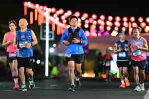 BIB: 45462, 4202, 3380, 44117
                            <button type="button" onclick="openModal(20189417)" class="btn btn-primary btn-sm float-right btn-popup" data-toggle="modal" data-target=".modal-high-quality">
                        <i class="fas fa-shopping-cart"></i> Add to Cart
                    </button>
                                            <button type="button" onclick="isThisMe(20189417, true)" class="btn btn-success btn-sm float-right btn-popup btn-isme hidden" data-toggle="tooltip" data-placement="bottom" title="นี่คือรูปของคุณใช่ไหม คลิกที่นี่เพื่อเอาเข้าอัลบั้ม">
                        <i class="fas fa-plus"></i> Add to album
                    </button>
                    <button type="button" onclick="isThisMe(20189417, false)" class="btn btn-warning btn-sm float-right btn-popup btn-isnotme hidden">
                        <i class="fas fa-ban"></i> Remove from album
                    </button>