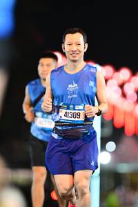BIB: 202, 41309
                            <button type="button" onclick="openModal(20415228)" class="btn btn-primary btn-sm float-right btn-popup" data-toggle="modal" data-target=".modal-high-quality">
                        <i class="fas fa-shopping-cart"></i> Add to Cart
                    </button>
                                            <button type="button" onclick="isThisMe(20415228, true)" class="btn btn-success btn-sm float-right btn-popup btn-isme hidden" data-toggle="tooltip" data-placement="bottom" title="นี่คือรูปของคุณใช่ไหม คลิกที่นี่เพื่อเอาเข้าอัลบั้ม">
                        <i class="fas fa-plus"></i> Add to album
                    </button>
                    <button type="button" onclick="isThisMe(20415228, false)" class="btn btn-warning btn-sm float-right btn-popup btn-isnotme hidden">
                        <i class="fas fa-ban"></i> Remove from album
                    </button>