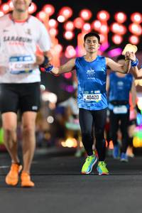 BIB: 40420
                            <button type="button" onclick="openModal(20187525)" class="btn btn-primary btn-sm float-right btn-popup" data-toggle="modal" data-target=".modal-high-quality">
                        <i class="fas fa-shopping-cart"></i> Add to Cart
                    </button>
                                            <button type="button" onclick="isThisMe(20187525, true)" class="btn btn-success btn-sm float-right btn-popup btn-isme hidden" data-toggle="tooltip" data-placement="bottom" title="นี่คือรูปของคุณใช่ไหม คลิกที่นี่เพื่อเอาเข้าอัลบั้ม">
                        <i class="fas fa-plus"></i> Add to album
                    </button>
                    <button type="button" onclick="isThisMe(20187525, false)" class="btn btn-warning btn-sm float-right btn-popup btn-isnotme hidden">
                        <i class="fas fa-ban"></i> Remove from album
                    </button>