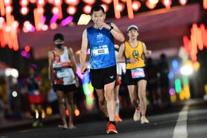 BIB: 41111
                            <button type="button" onclick="openModal(20100234)" class="btn btn-primary btn-sm float-right btn-popup" data-toggle="modal" data-target=".modal-high-quality">
                        <i class="fas fa-shopping-cart"></i> Add to Cart
                    </button>
                                            <button type="button" onclick="isThisMe(20100234, true)" class="btn btn-success btn-sm float-right btn-popup btn-isme hidden" data-toggle="tooltip" data-placement="bottom" title="นี่คือรูปของคุณใช่ไหม คลิกที่นี่เพื่อเอาเข้าอัลบั้ม">
                        <i class="fas fa-plus"></i> Add to album
                    </button>
                    <button type="button" onclick="isThisMe(20100234, false)" class="btn btn-warning btn-sm float-right btn-popup btn-isnotme hidden">
                        <i class="fas fa-ban"></i> Remove from album
                    </button>