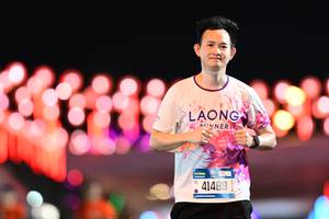 BIB: 41489
                            <button type="button" onclick="openModal(20283816)" class="btn btn-primary btn-sm float-right btn-popup" data-toggle="modal" data-target=".modal-high-quality">
                        <i class="fas fa-shopping-cart"></i> Add to Cart
                    </button>
                                            <button type="button" onclick="isThisMe(20283816, true)" class="btn btn-success btn-sm float-right btn-popup btn-isme hidden" data-toggle="tooltip" data-placement="bottom" title="นี่คือรูปของคุณใช่ไหม คลิกที่นี่เพื่อเอาเข้าอัลบั้ม">
                        <i class="fas fa-plus"></i> Add to album
                    </button>
                    <button type="button" onclick="isThisMe(20283816, false)" class="btn btn-warning btn-sm float-right btn-popup btn-isnotme hidden">
                        <i class="fas fa-ban"></i> Remove from album
                    </button>