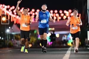BIB: 221, 44034, 23411
                            <button type="button" onclick="openModal(20364616)" class="btn btn-primary btn-sm float-right btn-popup" data-toggle="modal" data-target=".modal-high-quality">
                        <i class="fas fa-shopping-cart"></i> Add to Cart
                    </button>
                                            <button type="button" onclick="isThisMe(20364616, true)" class="btn btn-success btn-sm float-right btn-popup btn-isme hidden" data-toggle="tooltip" data-placement="bottom" title="นี่คือรูปของคุณใช่ไหม คลิกที่นี่เพื่อเอาเข้าอัลบั้ม">
                        <i class="fas fa-plus"></i> Add to album
                    </button>
                    <button type="button" onclick="isThisMe(20364616, false)" class="btn btn-warning btn-sm float-right btn-popup btn-isnotme hidden">
                        <i class="fas fa-ban"></i> Remove from album
                    </button>