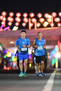 BIB: 1671, 43480, 42184
                            <button type="button" onclick="openModal(20323288)" class="btn btn-primary btn-sm float-right btn-popup" data-toggle="modal" data-target=".modal-high-quality">
                        <i class="fas fa-shopping-cart"></i> Add to Cart
                    </button>
                                            <button type="button" onclick="isThisMe(20323288, true)" class="btn btn-success btn-sm float-right btn-popup btn-isme hidden" data-toggle="tooltip" data-placement="bottom" title="นี่คือรูปของคุณใช่ไหม คลิกที่นี่เพื่อเอาเข้าอัลบั้ม">
                        <i class="fas fa-plus"></i> Add to album
                    </button>
                    <button type="button" onclick="isThisMe(20323288, false)" class="btn btn-warning btn-sm float-right btn-popup btn-isnotme hidden">
                        <i class="fas fa-ban"></i> Remove from album
                    </button>